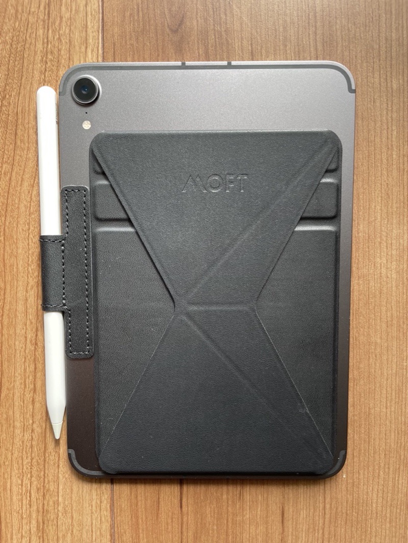 iPad mini 6には「MOFT Xスタンド」と「dripのペンフォルダー」の