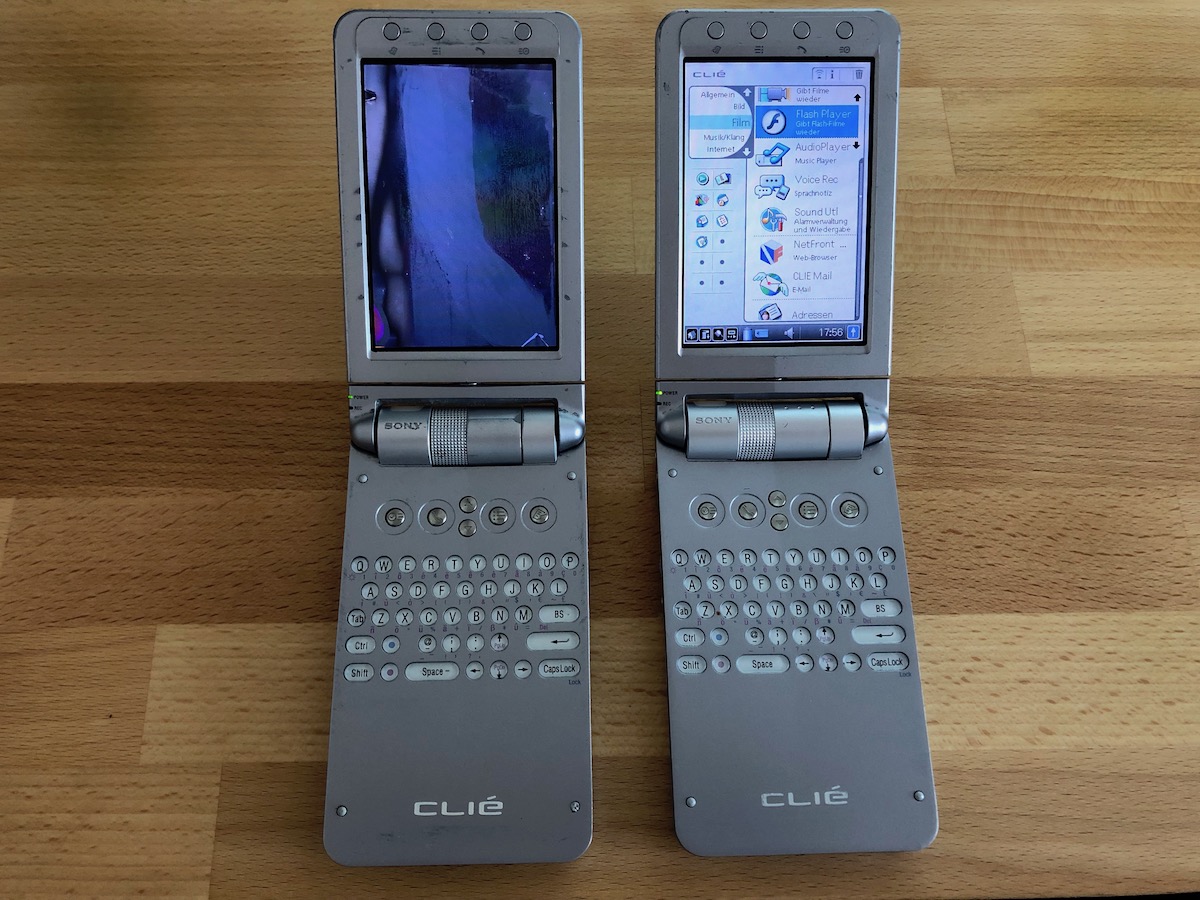 Sony Clié NX73V Display-Change - Palm2000