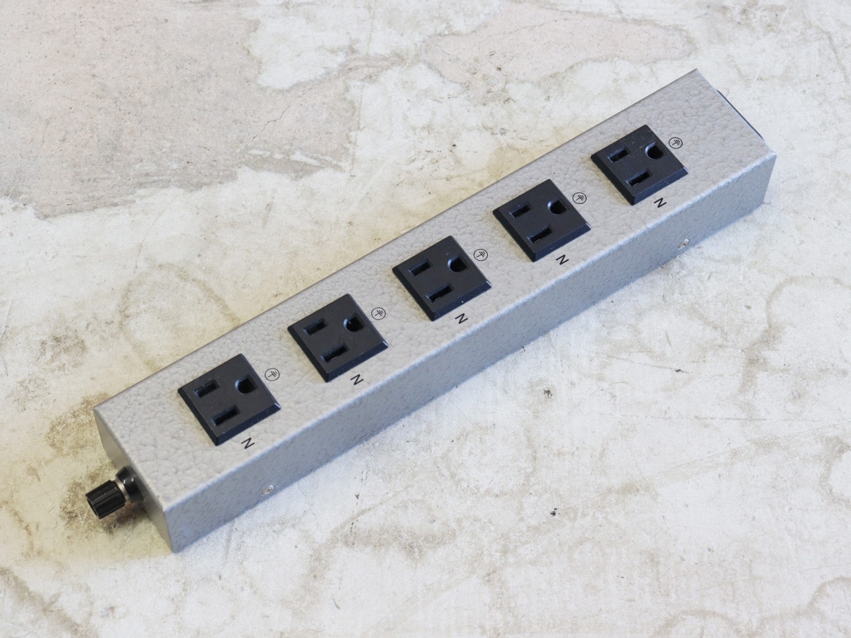 中古】Belden PS1850 電源タップ 5口 - 神奈川県の中古楽器店 パプリカ