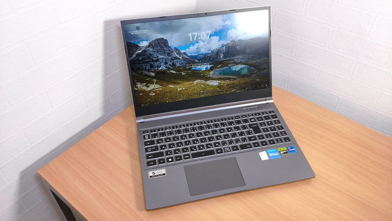 GALLERIA XL7C-R45-5の実機レビュー|RTX 4050搭載でライトゲーマーに