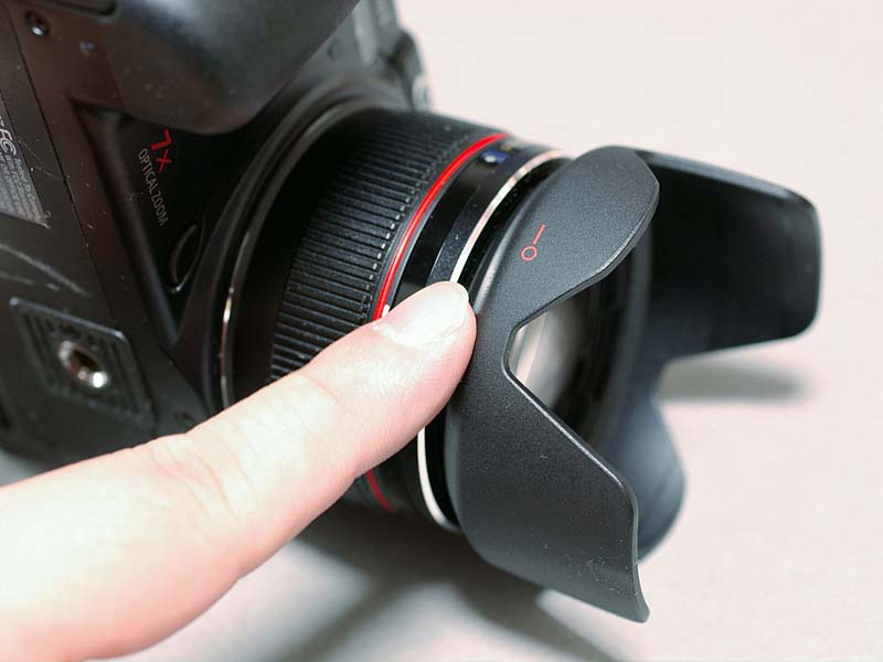 プロカメラマン山田久美夫の本日発売! 「キヤノン PowerShot Pro1