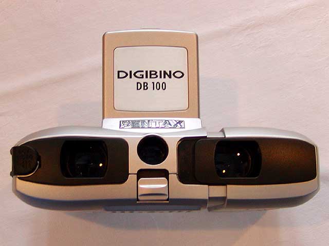 ペンタックス、デジタルカメラ内蔵双眼鏡「DIGIBINO」