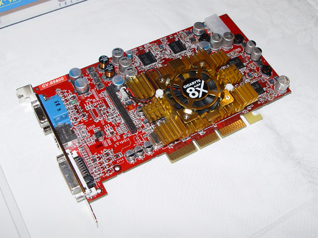 ATI、RADEON 9800 PRO/MOBILITY RADEON 9600などを国内発表