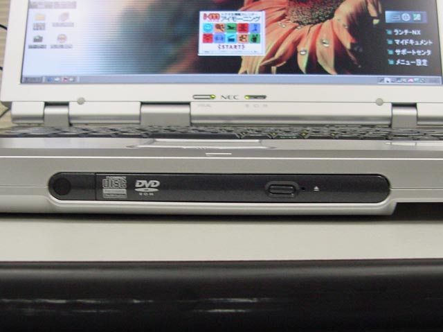 NEC、15.3インチWXGA液晶/60GB HDD搭載の新AVノート