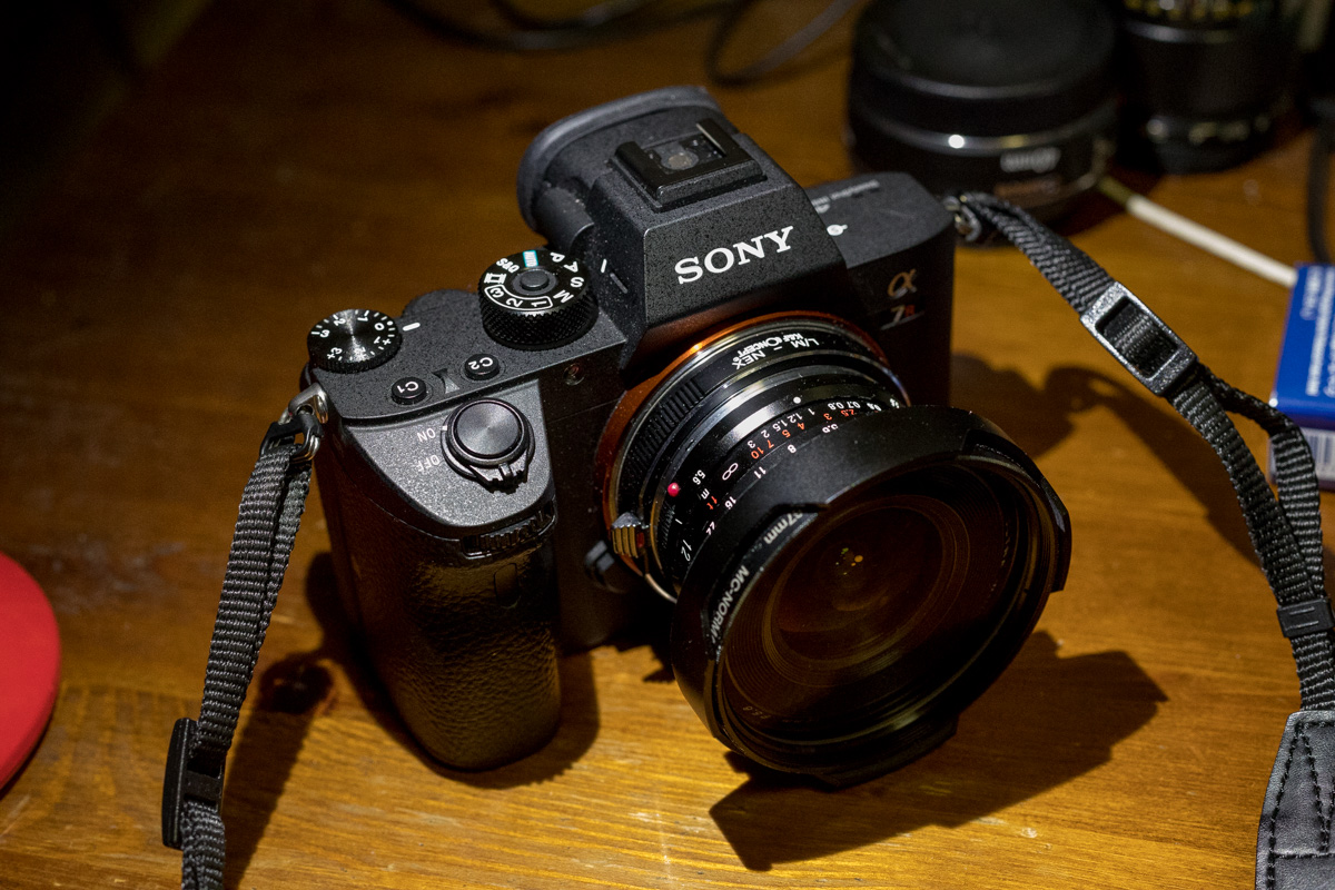 超・超広角12mm、Voigtländer Ultra Wide-Heliar 12mm Aspherical IIと