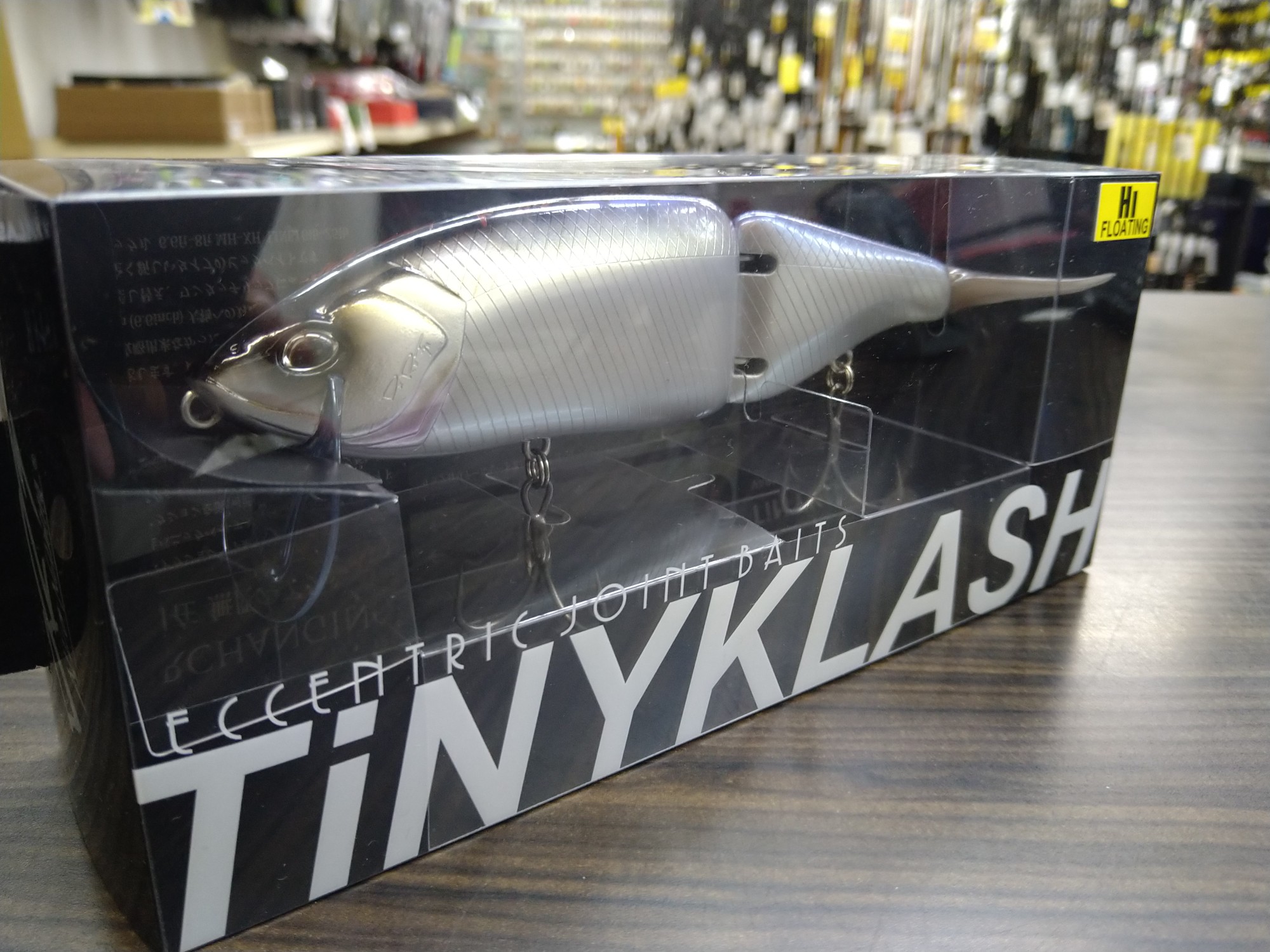 限定コラボカラー】TiNY KLASH Low #NNF 抽選販売】〜2025年/新色