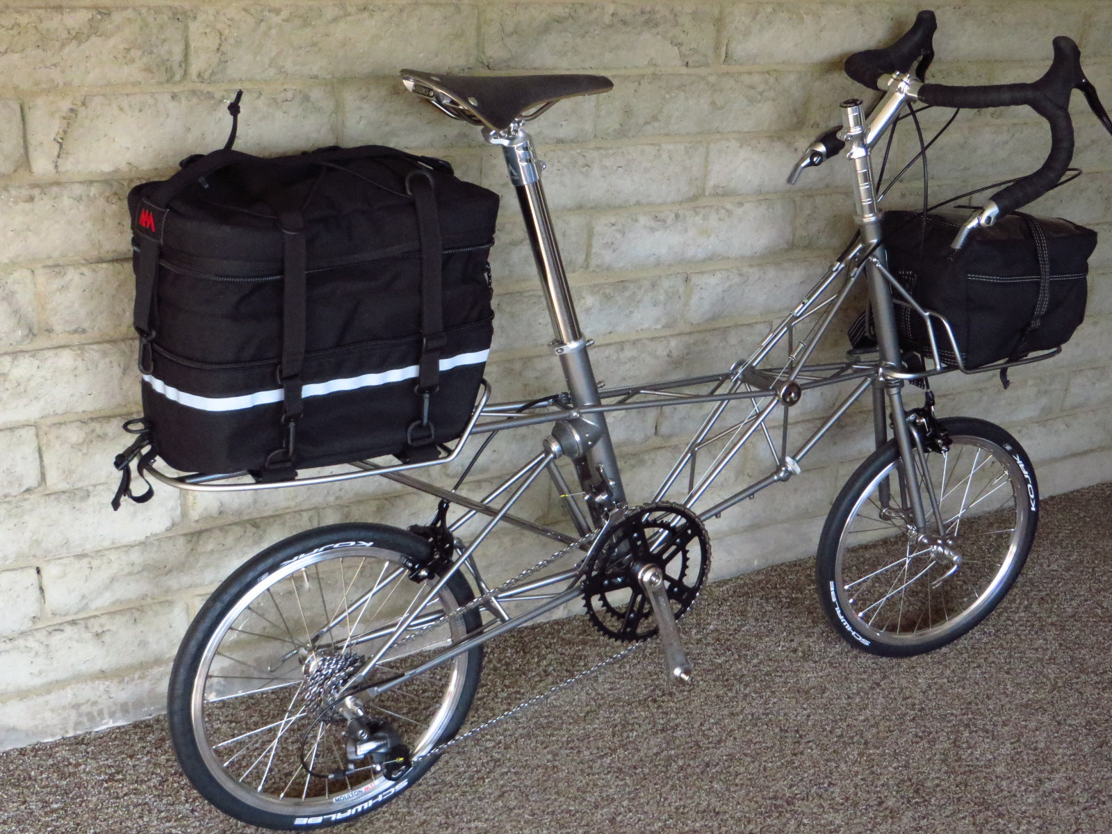 Moulton AM Rear Luggage Bag – PortaPedal Bike