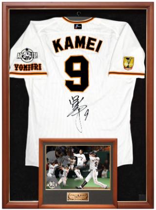 亀井善行選手「引退記念グッズ」を発売 | 読売ジャイアンツ（巨人軍