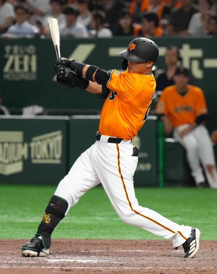 橙魂ユニホームをオークションに出品 | 読売ジャイアンツ（巨人軍