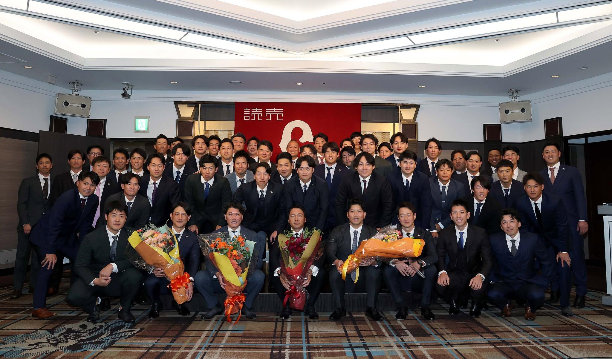 長野選手が引退会見「最高の野球人生だった」 | 読売ジャイアンツ