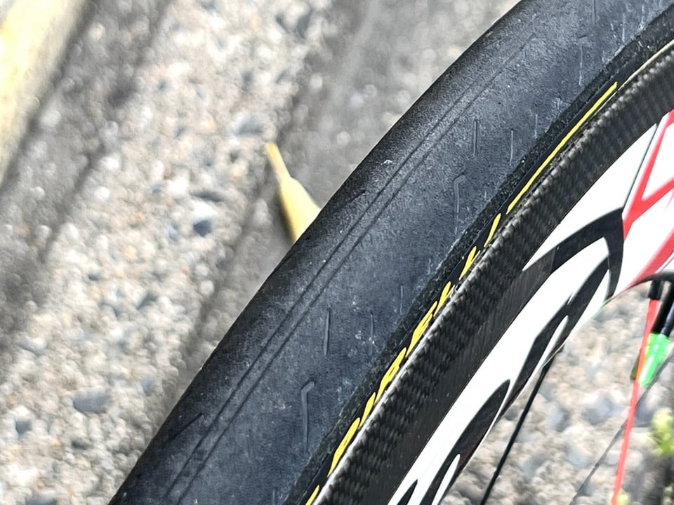 白梅町】負けられない日に!!!!PIRELLI(ピレリ) P ZERO VELO TUB ピレリ