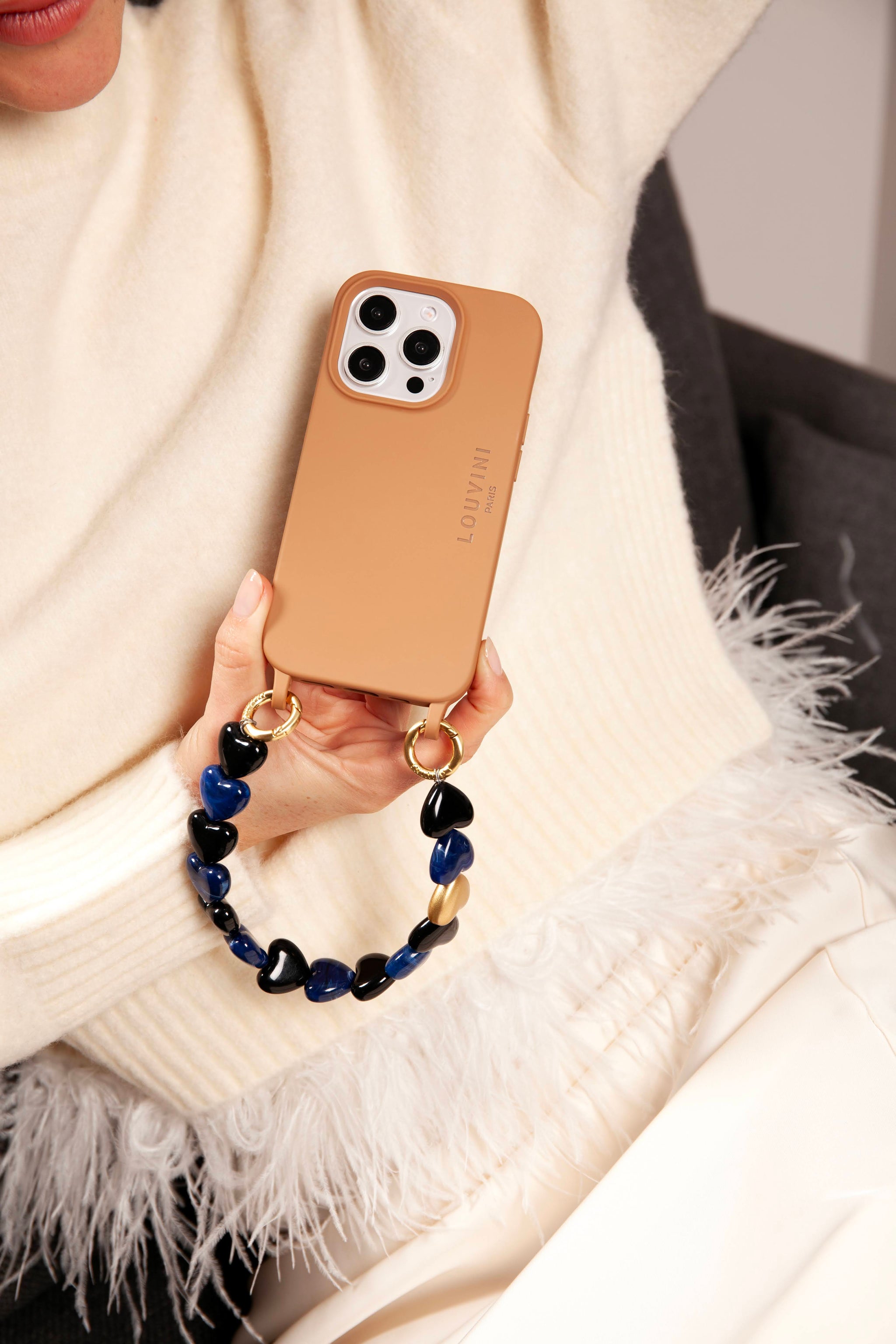 予約販売（3月上旬入荷予定）ハンドストラップ PETIT CUORE BLACK-NAVY