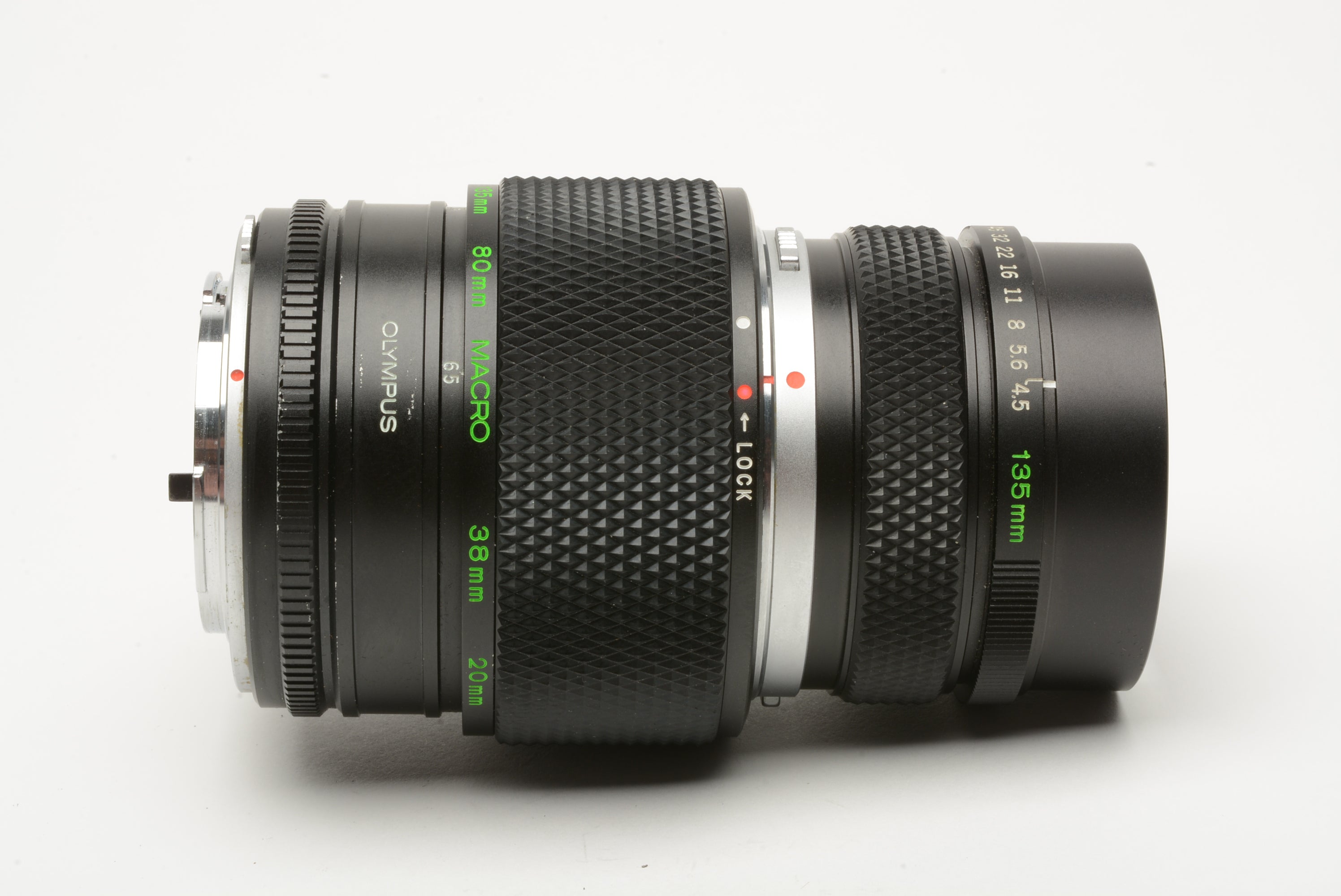 Olympus OM-System Zuiko Auto-Macro 135mm f4.5 w/65-116 Extension