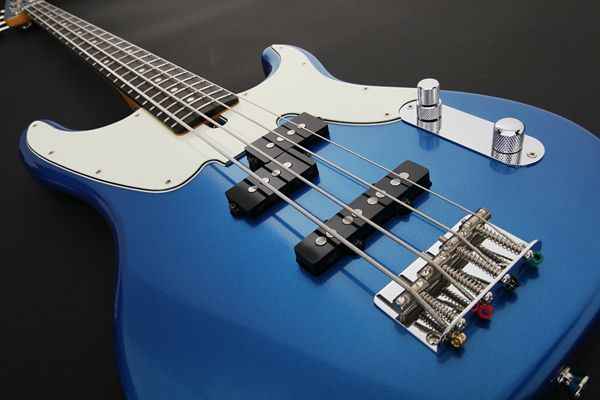 THE BACK HORN岡峰光舟モデルのベースが発売決定 (2014/09/12) 邦楽