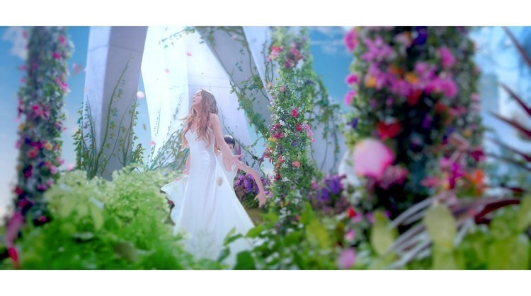 安室奈美恵、オリンピックテーマ曲“Hero”のMVを一挙2ver公開！ (2016