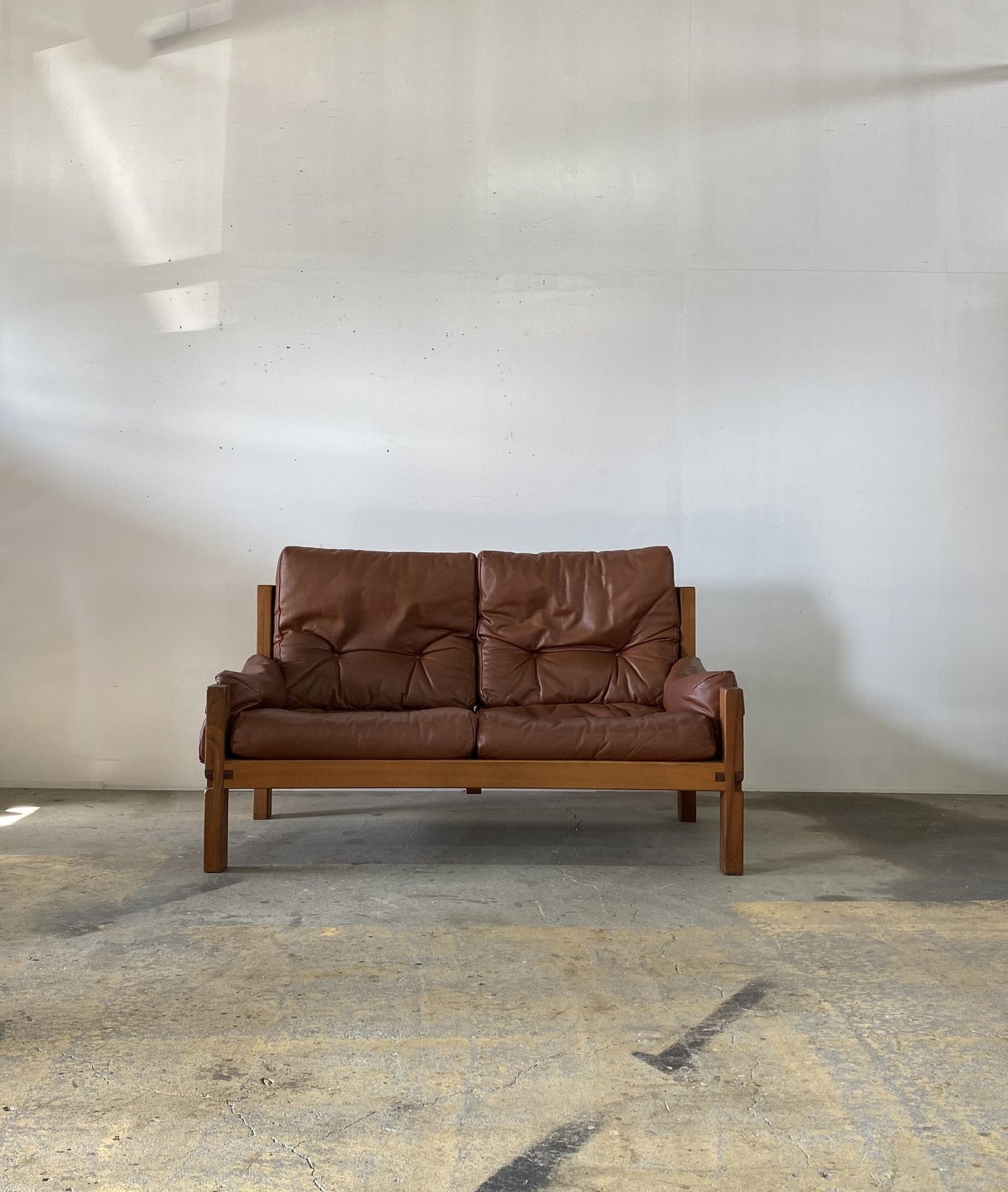 Pierre Chapo S22 lounge sofa – Round trip Antiques