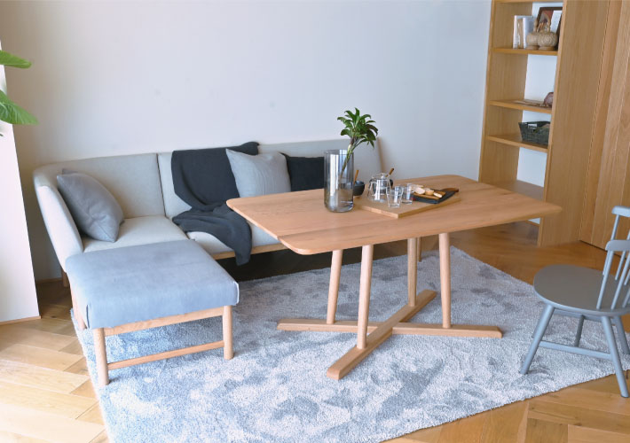 THYMEシリーズ】軽く、自由で、優しいソファダイニング | SCALE