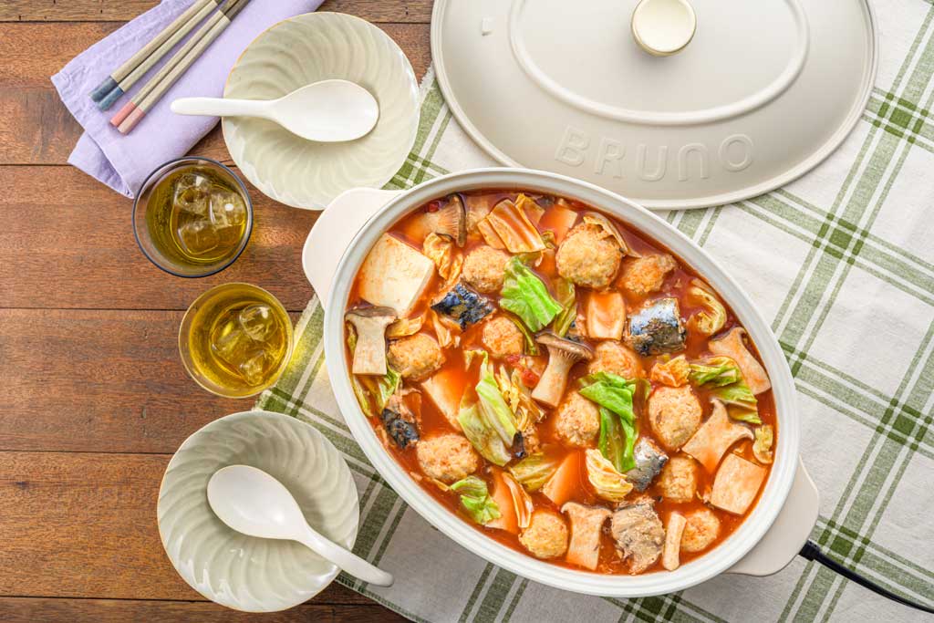 BRUNO（ブルーノ）crassy+ オーバルホットプレート用深鍋 ＜ラッピング