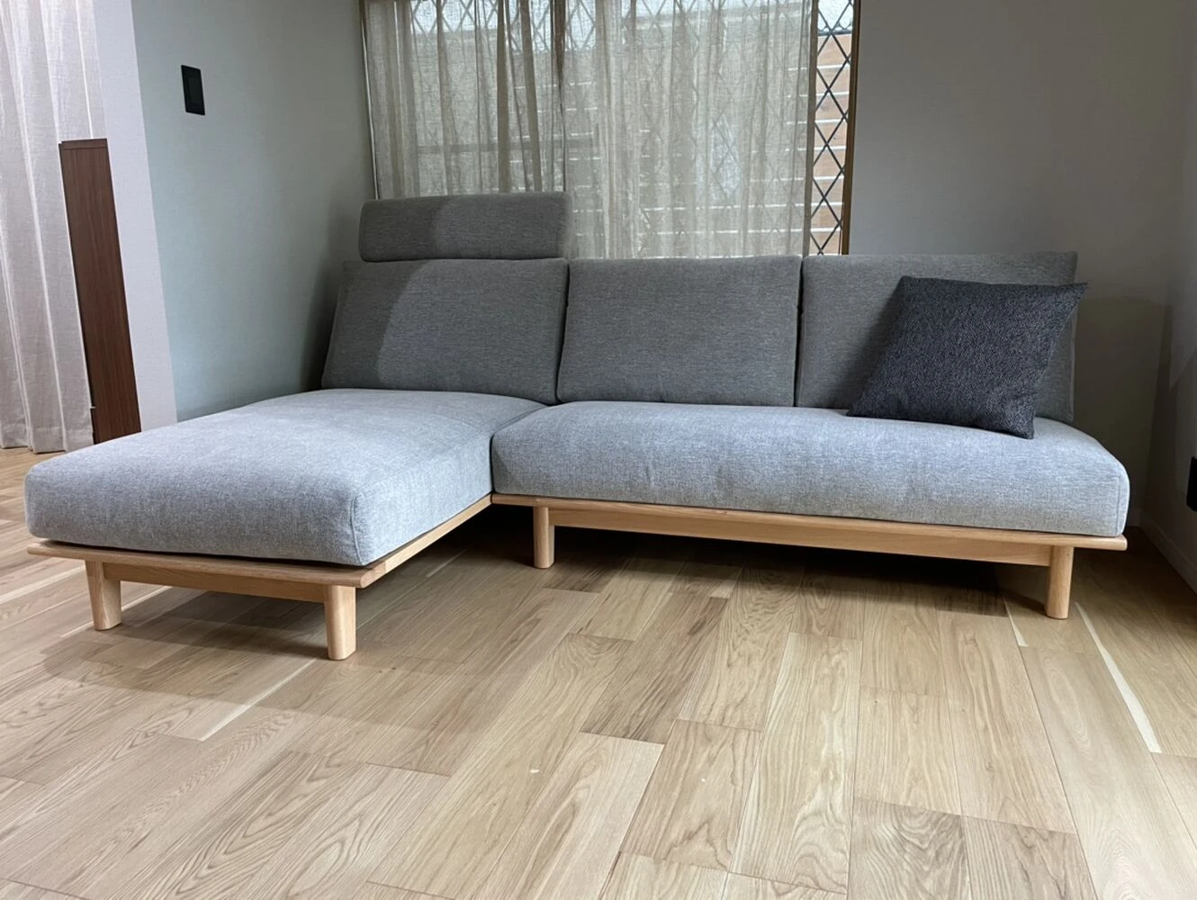 納品事例：シェーズロングソファLC034 ナガノインテリア | ブログ