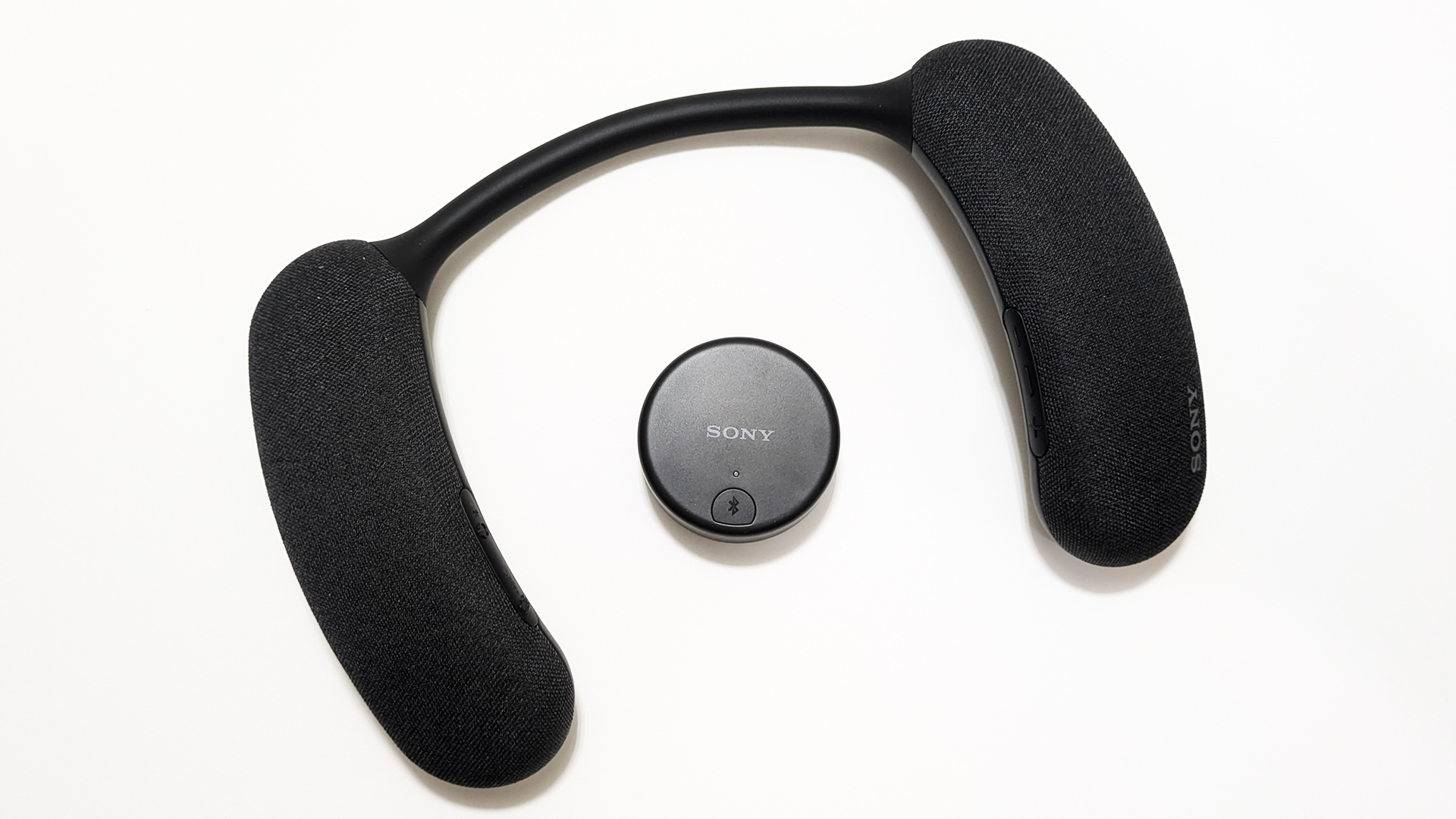 SONYのネックスピーカーHT-AN7買ってみたのでレビュー。BRAVIAとWLA