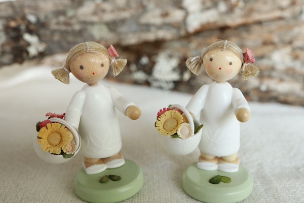 花かごと小鳥（赤） – ドイツ・ザイフェンの木のおもちゃ seiffen