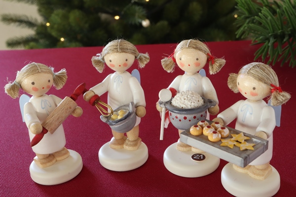 星の子天使 – ドイツ・ザイフェンの木のおもちゃ seiffen