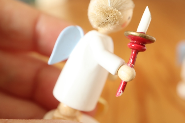 FL天使とキャンドル – ドイツ・ザイフェンの木のおもちゃ seiffen
