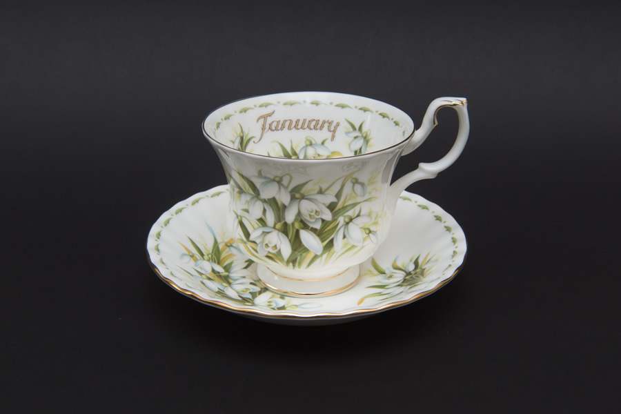 ロイヤル・アルバート フラワー・オブ・ザ・マンス（1月） ティー