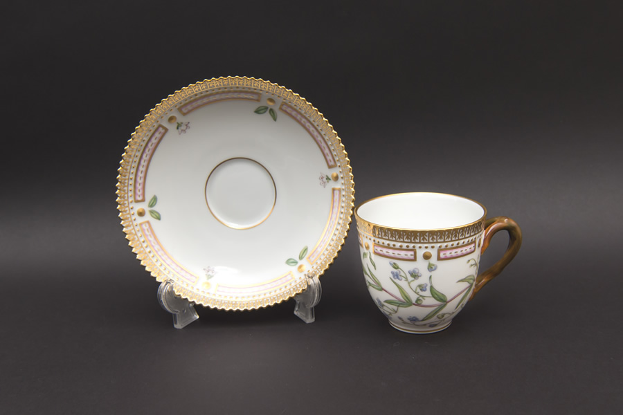 ロイヤル・コペンハーゲン フローラダニカ カップ＆ソーサー（Veronica