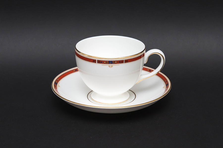 ウェッジウッド コロラド ティーカップ＆ソーサー（リー）を買い取り