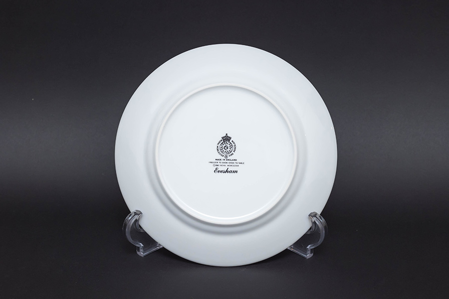 ロイヤル・ウースター イブシャムゴールド 20cmプレートを買い取りまし