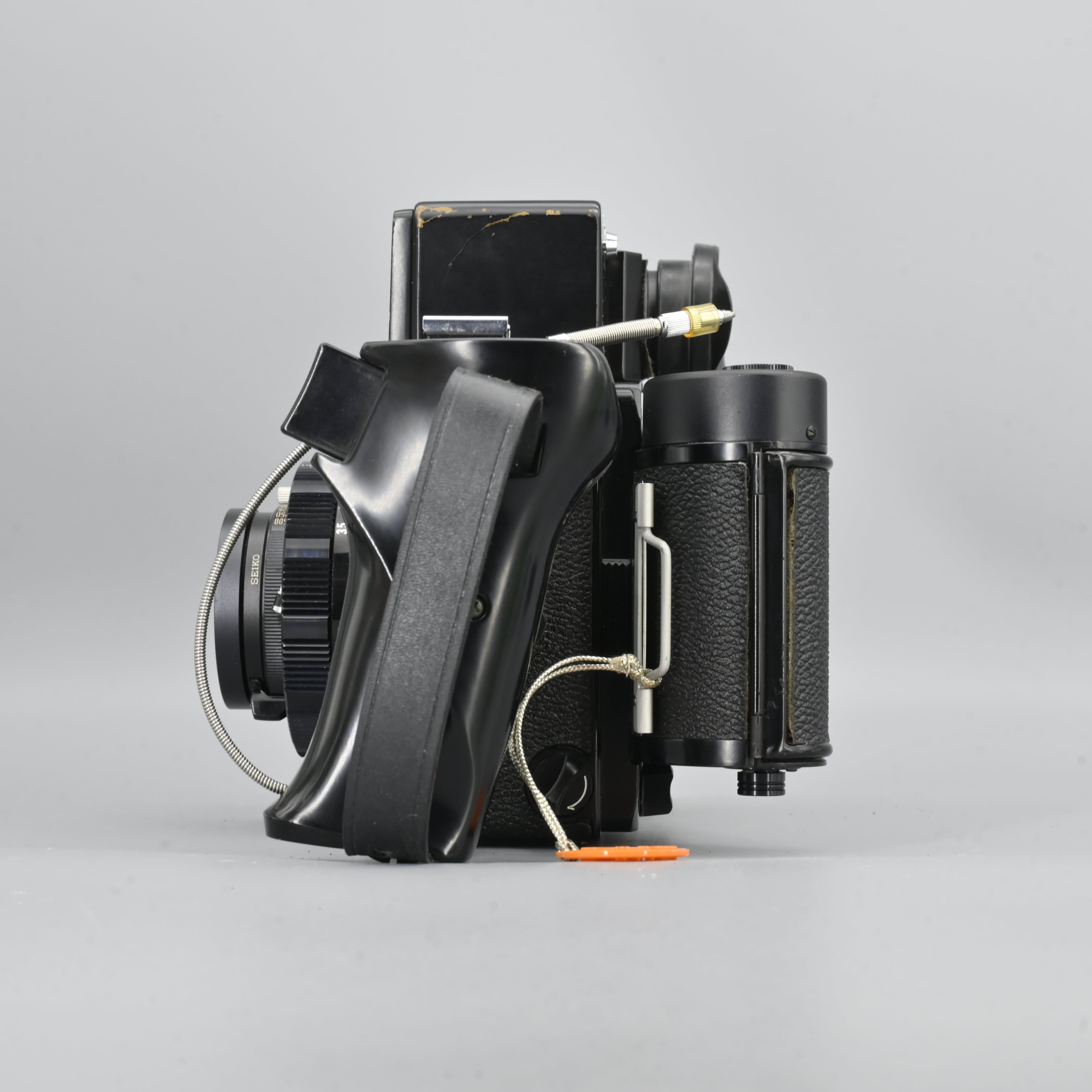 Mamiya Super 23 6X7 + Mamiya-Sekor 100mm F3.5 Lens – SHOWA