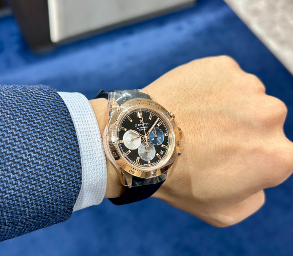 ZENITH】ローズゴールドが際立つ、クロノマスタースポーツの頂点