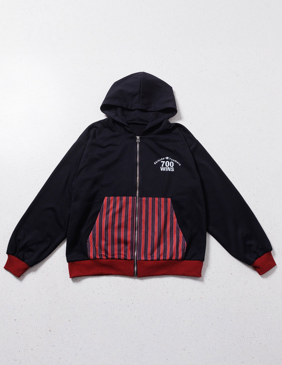 津村明秀騎手700勝メモリアル・ジップアップパーカー｜netkeiba