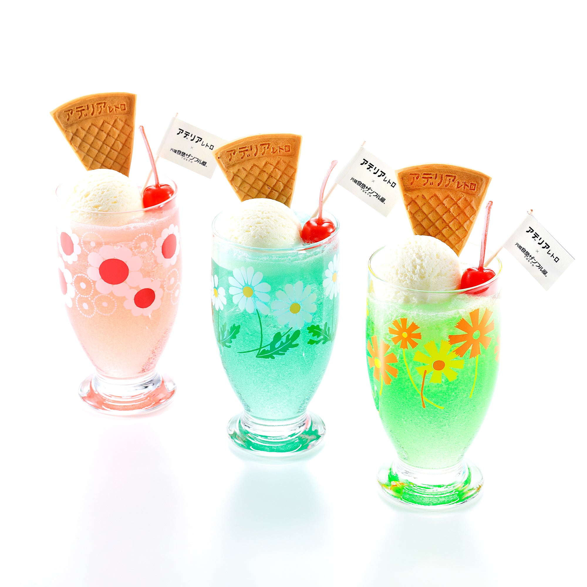 アデリアレトロコラボ商品｜さんぷるん クリームソーダ｜ディスプレイ