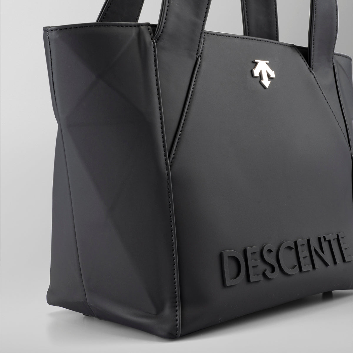 デサントゴルフ】WIMPLEデザイン カートバッグ – GQ SHOP