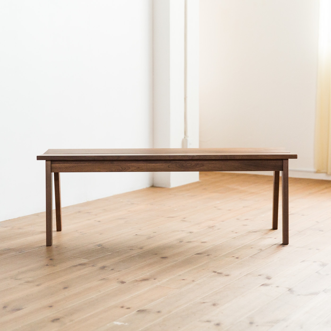 プレーン ベンチ(ウォールナット) | 高野木工(TAKANO MOKKOU) | リグナ