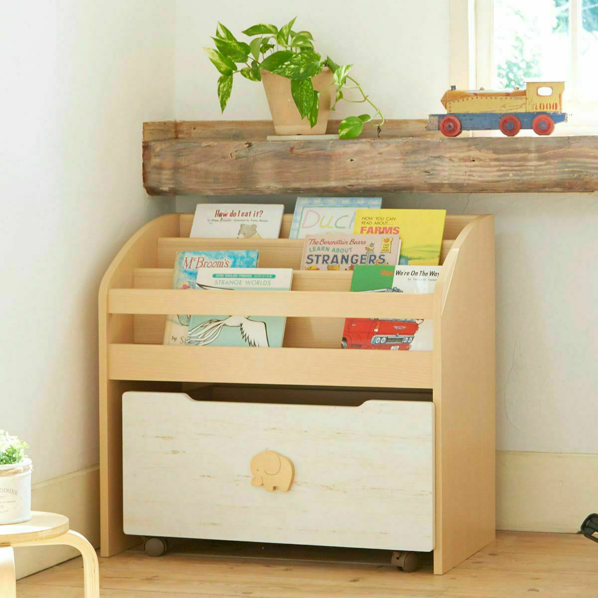 ハンガーラック キッズ 幅64cm 高さ84cm ナチュラルブラウン ホワイト