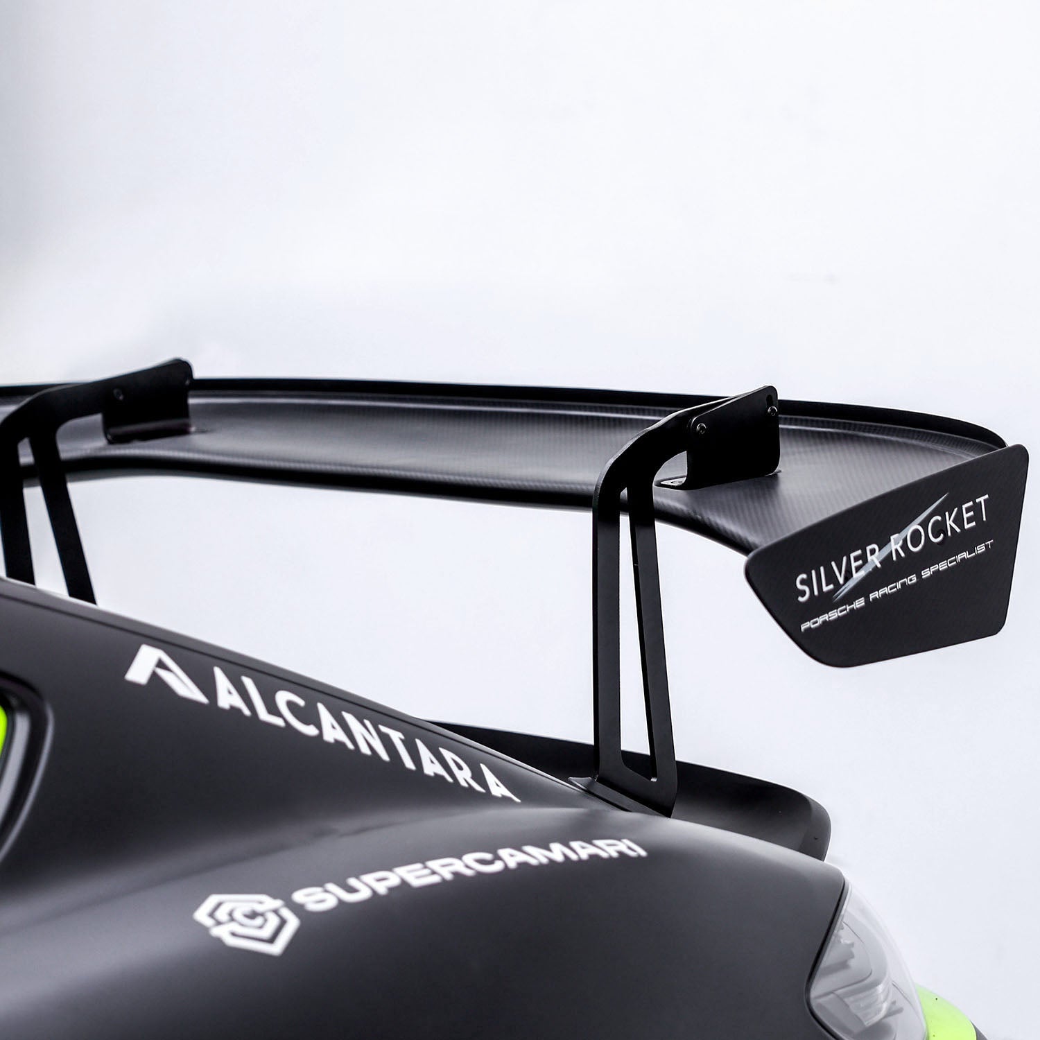 SR GT4 3 インチ スワン ネック ウイング ライザー - OEM 2017