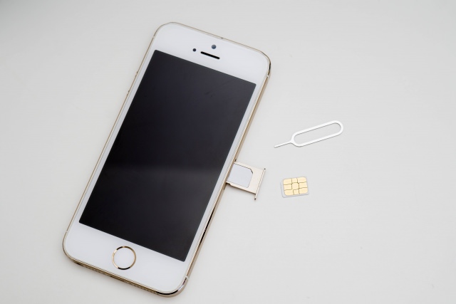 iPhoneのSIMロックを安全に解除する手順を徹底解説 | スマホ・iphone