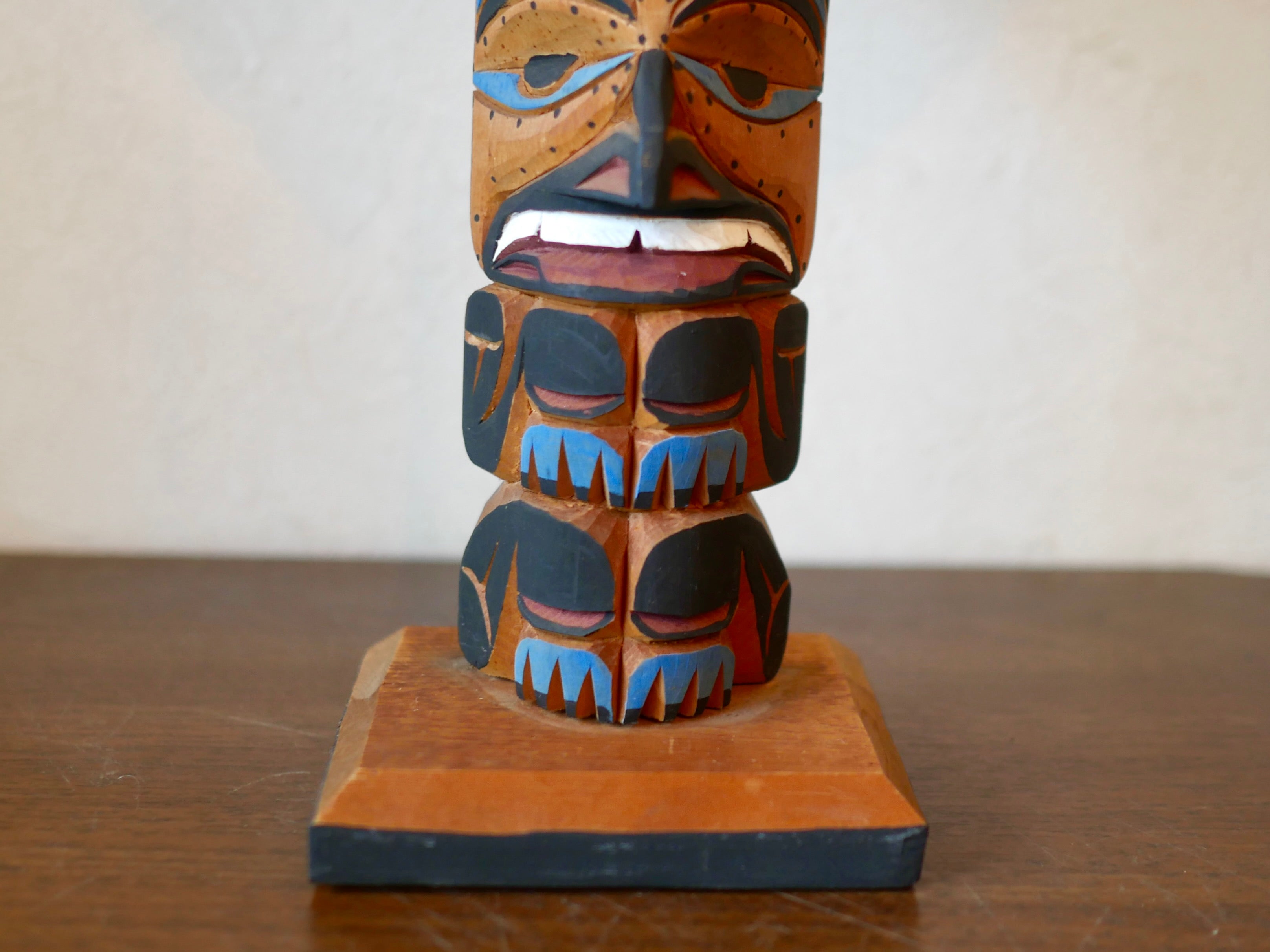 トーテムポール 木彫り 彫刻 Totem Pole – smileantiques
