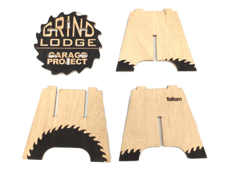 生刷りの味がたまりません！グラインドロッヂのスツールご紹介