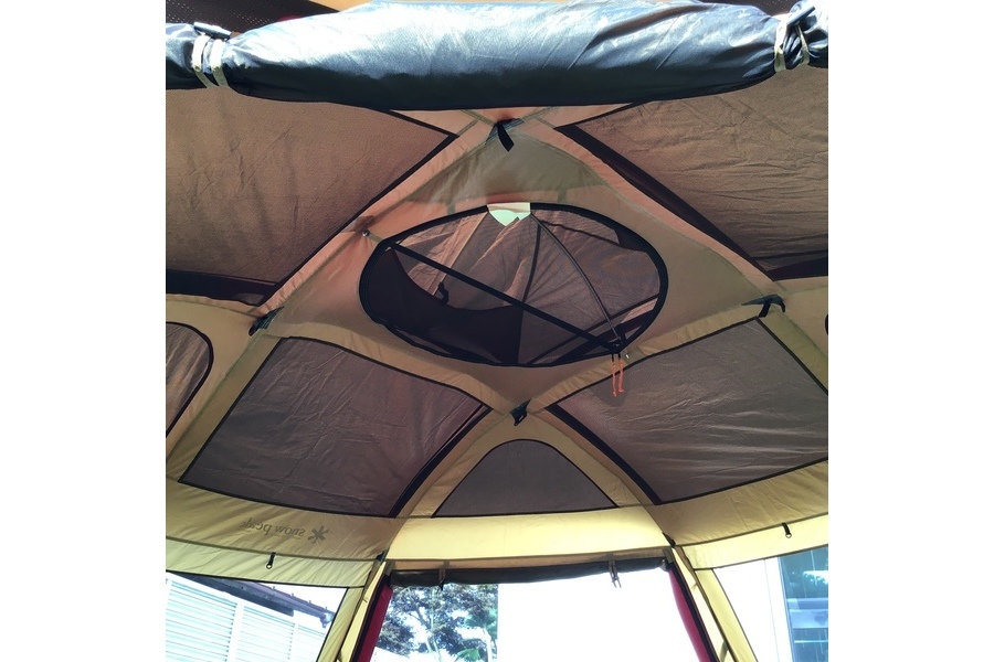 お座敷スタイルを食わず嫌いしている方へ。是非一度snowpeak