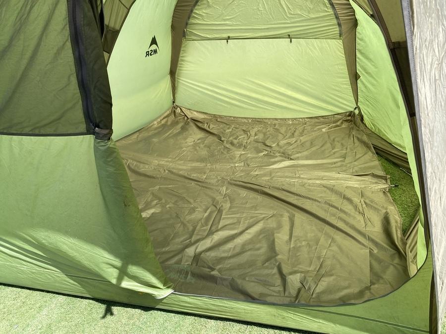 MSRの廃盤商品/バックカントリーバーンは個性的シェルター[2022.04.11