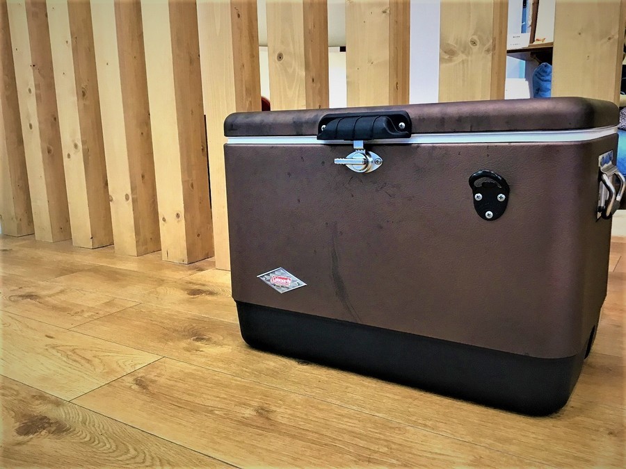 コーヒーカラー】コールマンのスチールベルトクーラー入荷！[2019.10