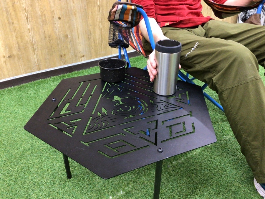 アナキャン×デバイスワークスコラボ商品メタヘキテL！ハイ&ローで