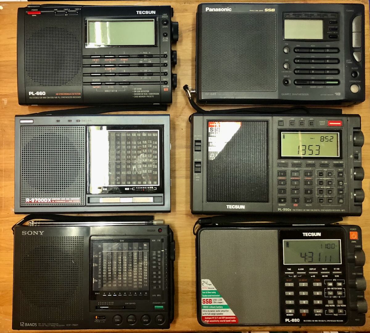 Julian reviews the Panasonic RF-B45 and shares comments regarding