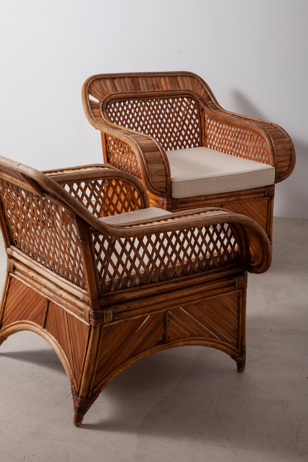 stoop | Vintage 1P Sofa in Bamboo