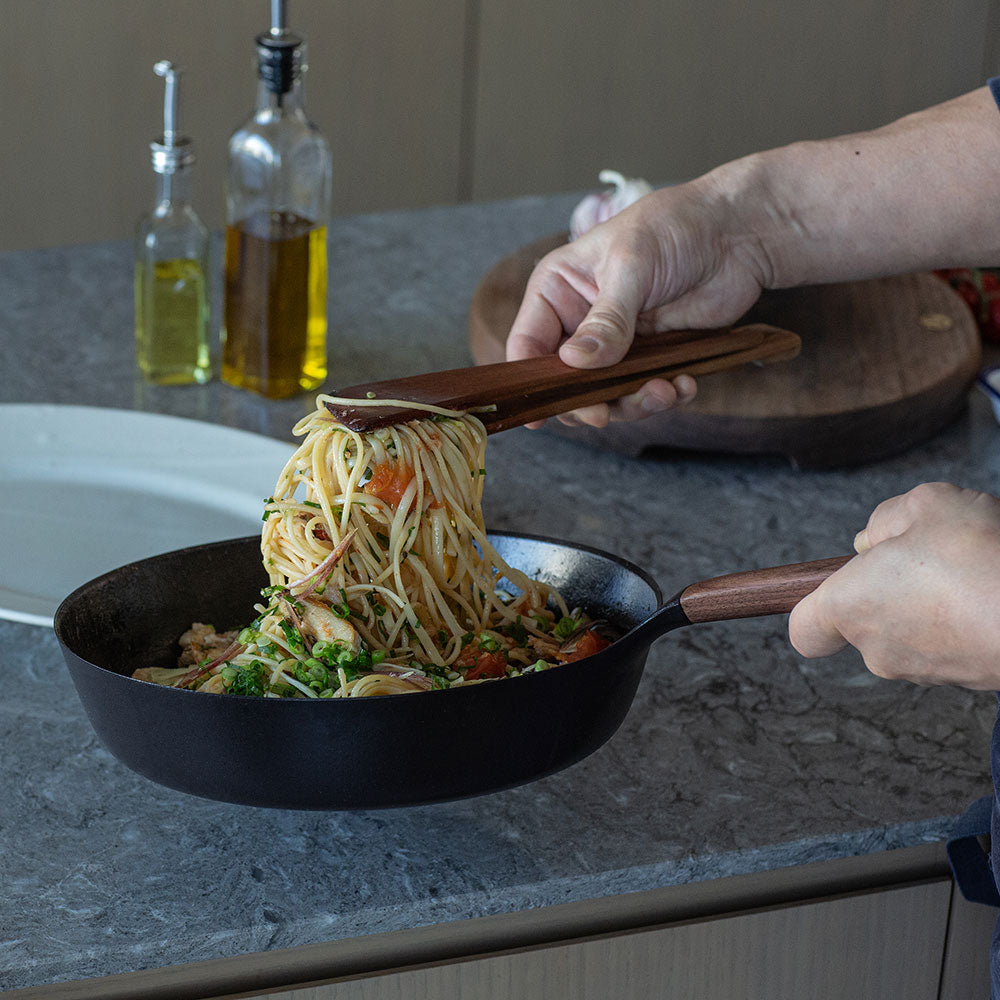 Vermicular (バーミキュラ) フライパン 深型 オーク |キッチン用品通販