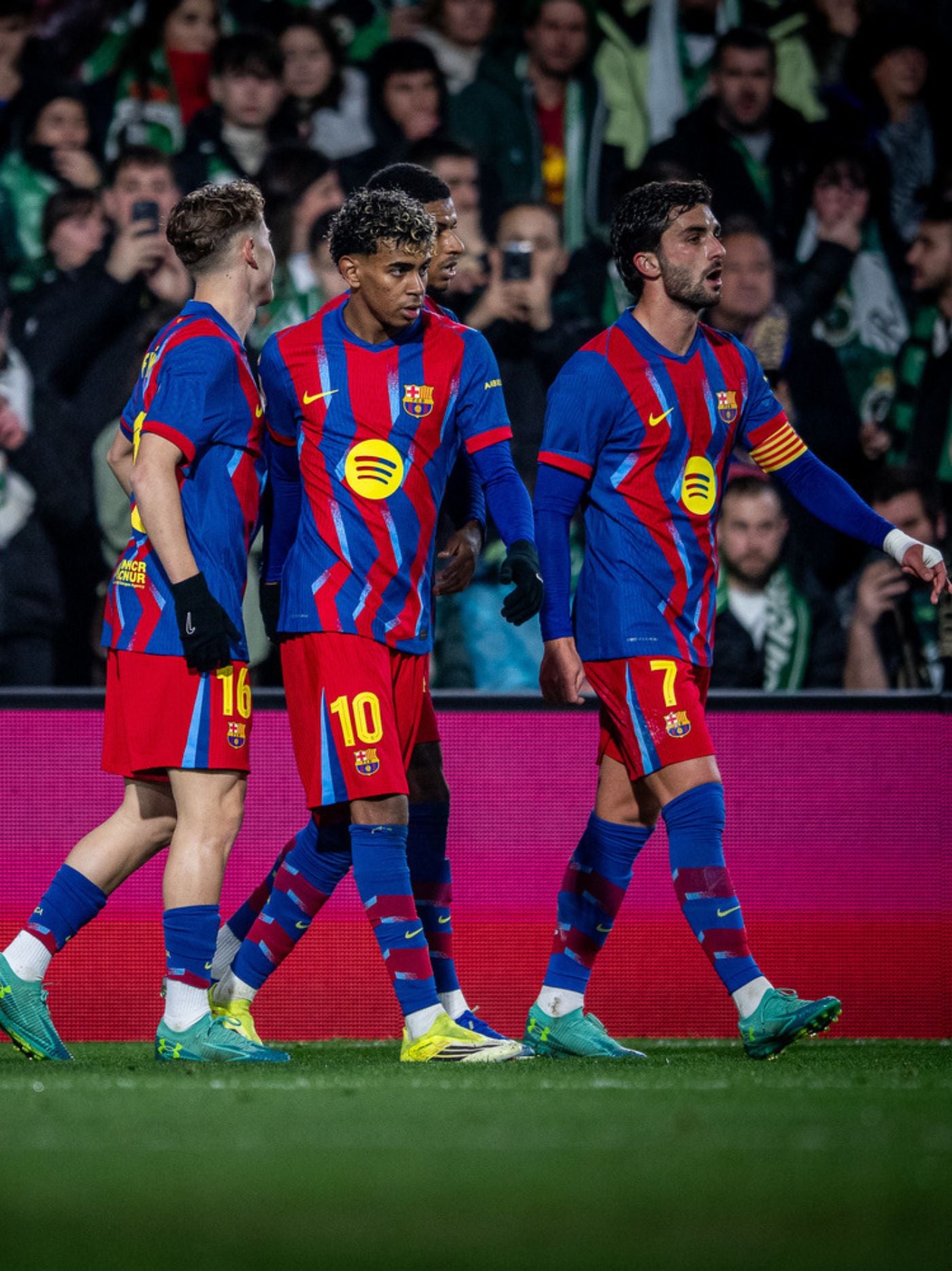 フォースキット – Barça Official Store